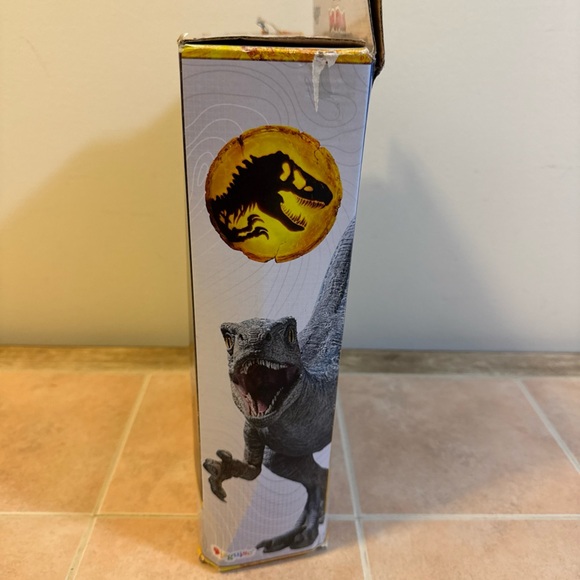 Disguise Jurassic World Inflatable Dinosaur Costume - Gray and Blue - Picture 6 of 7